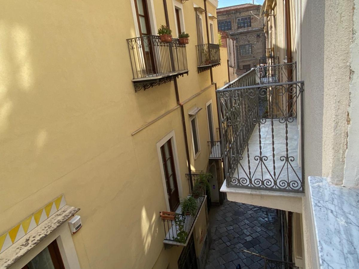 Apartment Vittorio Emanuele Palermo